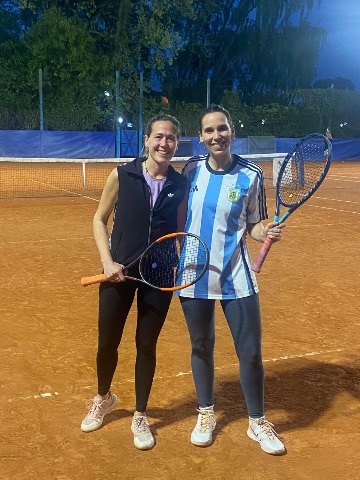 Foto de Inés Jaureguy vs. Valeria Schamber